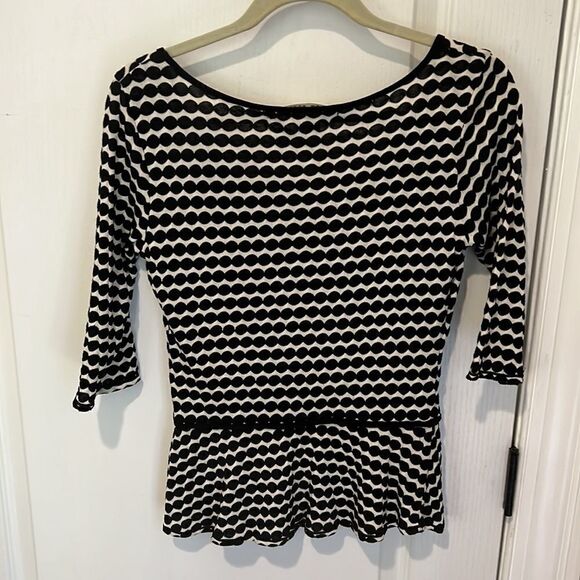 Max Studio black and white peplum top - Picture 4 of 4